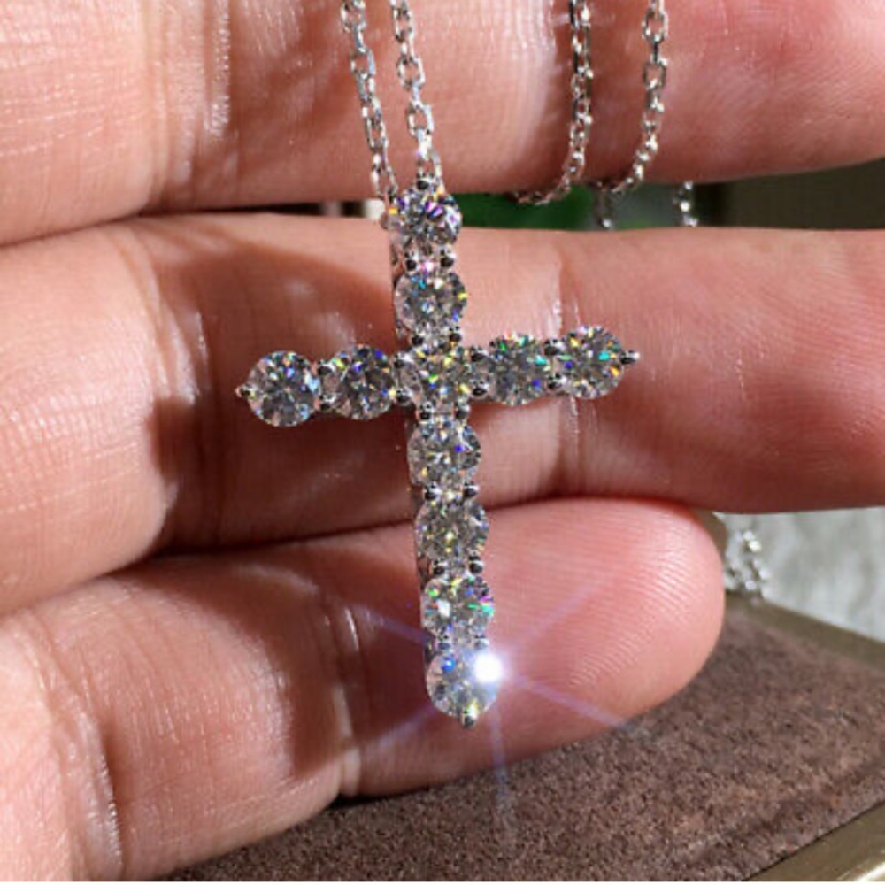 NWT STERLING SILVER CROSS PENDANT NECKLACE